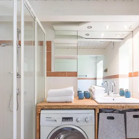 Reetperle Risum-Lindholm