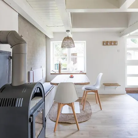 Reetperle Risum-Lindholm