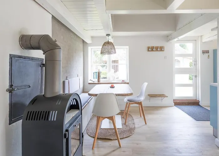 Reetperle Risum-Lindholm